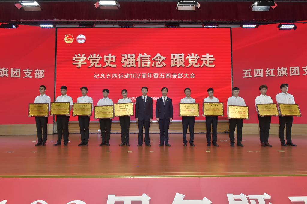 无码人妻丰满熟妇啪啪