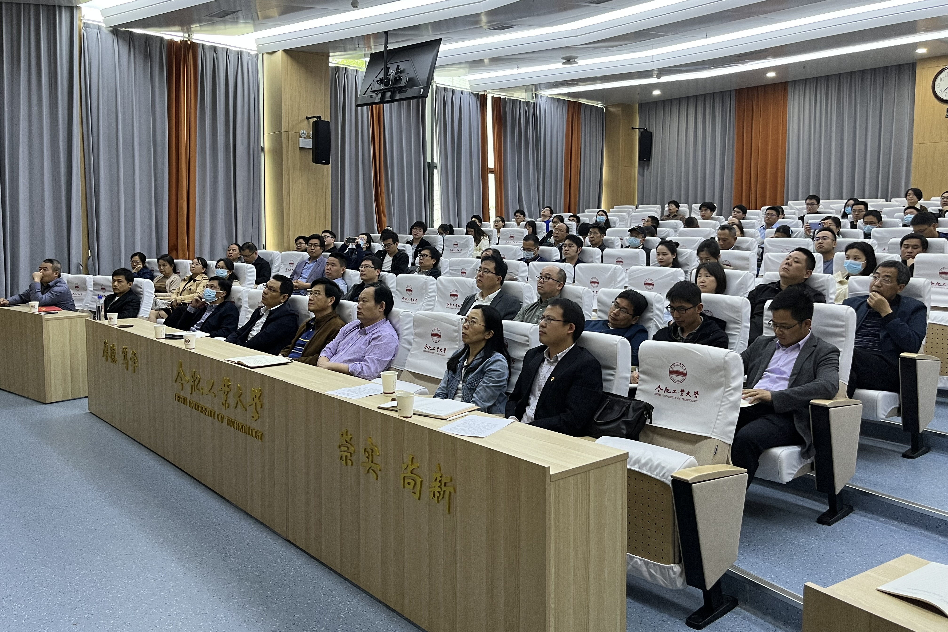 无码人妻丰满熟妇啪啪